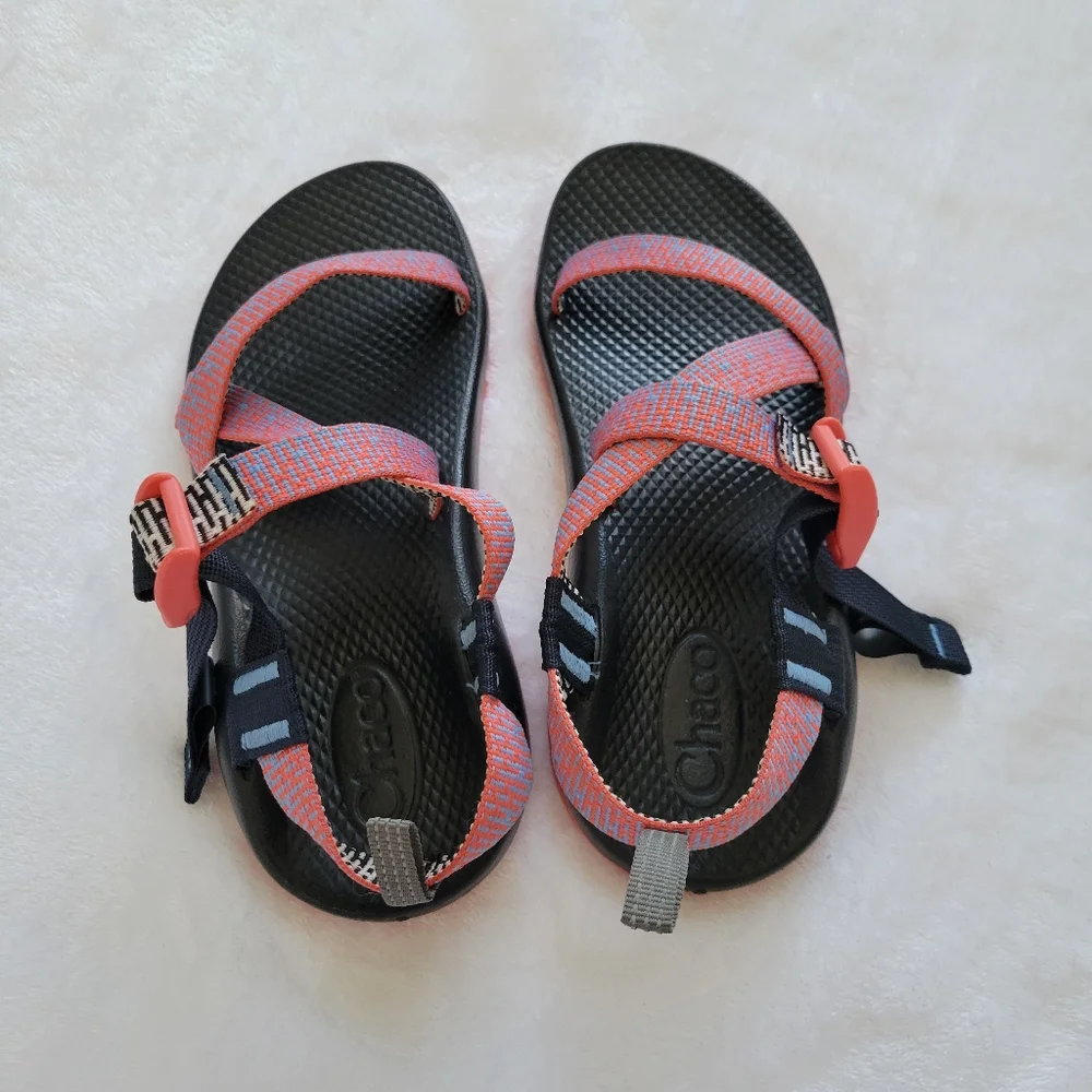 Chaco‎ Z/1 Classic Sandals Kids Size 5 Coral Blue Patterned